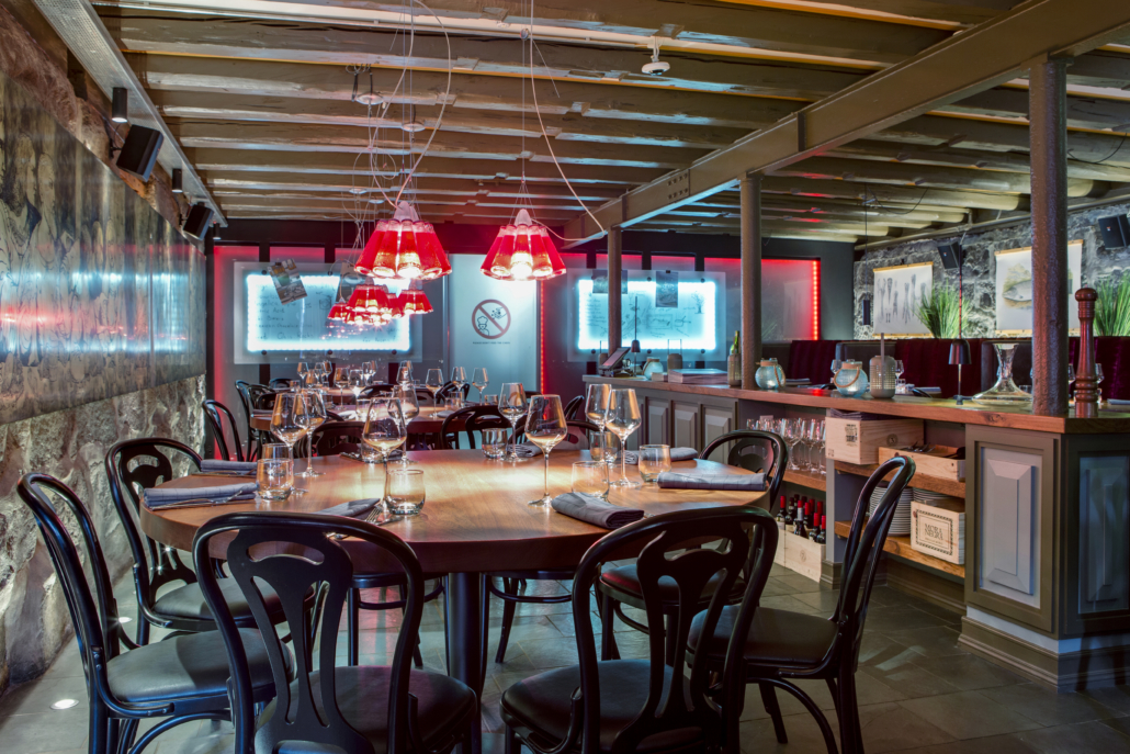 Inner dining room - Foodcellar